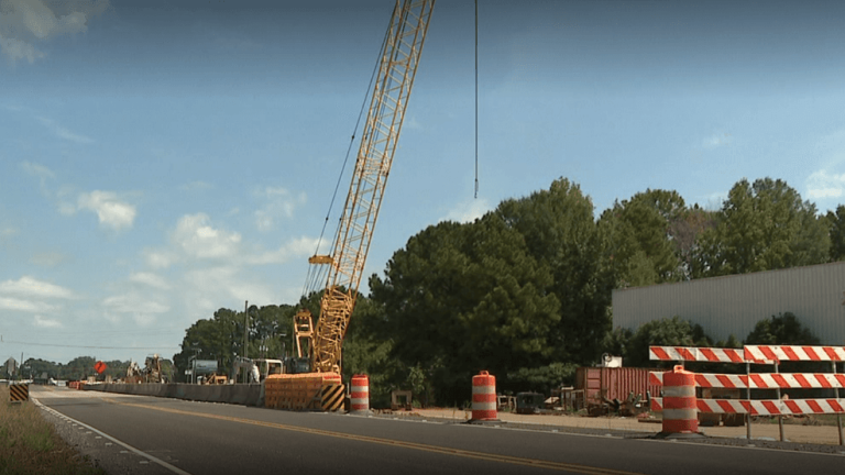 Alabama Road Delays Stir Frustration Among Drivers